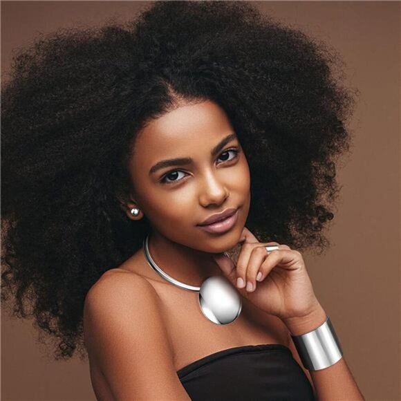 Bohemian Silver Statement Jewelry Set – Collar Necklace, Cuff & Stud Earrings - Picture 3 of 5